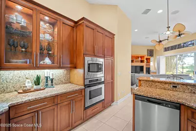 618 Deerhurst Drive, Melbourne, FL 32940 - Photo 30