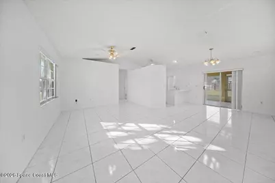 171 Americana Boulevard NE, Palm Bay, FL 32907 - Photo 4