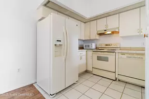 3728 W Malory Ct, Cocoa, FL 32926 - Photo 10