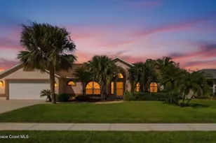 2034 Blue Heron Dr, Melbourne, FL 32940 - Photo 2