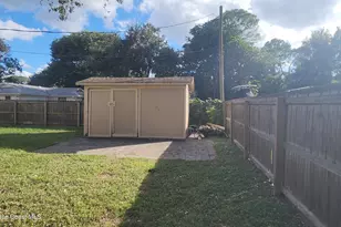 290 District St SE, Palm Bay, FL 32909 - Photo 42