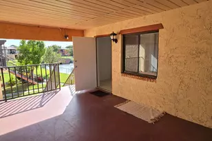 233 San Juan Cir, Melbourne, FL 32935 - Photo 2