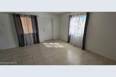 233 San Juan Circle, Melbourne, FL 32935 - Photo 10