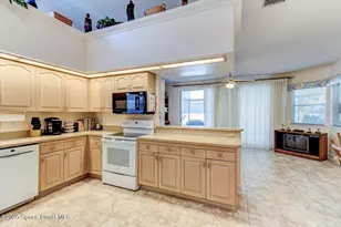 3690 Belle Arbor Cir, Titusville, FL 32780 - Photo 10