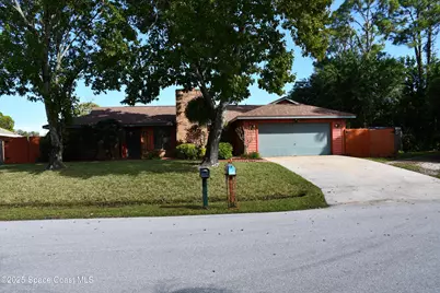 1273 Roslyn Avenue NW, Palm Bay, FL 32907 - Photo 2