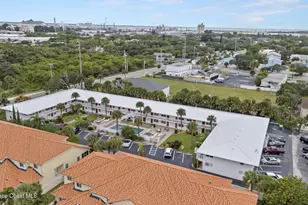 8522 N Atlantic Ave, Cape Canaveral, FL 32920 - Photo 18