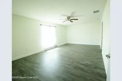 526 Falmouth Street SW, Palm Bay, FL 32908 - Photo 6