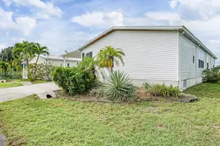 7620 Boxelder Road E, Micco, FL 32976 - Photo 38