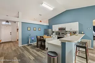 917 Cypress Oaks St, Titusville, FL 32780 - Photo 10