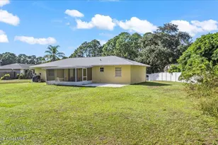 1421 Grand Ct NW, Palm Bay, FL 32907 - Photo 44