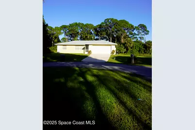1421 Grand Court NW, Palm Bay, FL 32907 - Photo 38
