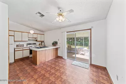 1421 Grand Court NW, Palm Bay, FL 32907 - Photo 18
