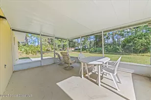 1421 Grand Ct NW, Palm Bay, FL 32907 - Photo 4