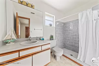 1421 Grand Court NW, Palm Bay, FL 32907 - Photo 20