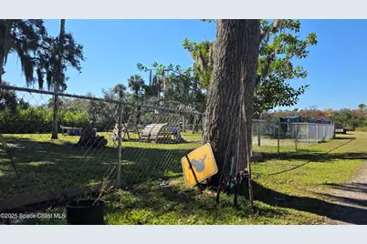 875 Pine Island Road, Merritt Island, FL 32953 - Photo 6