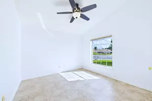 207 Alcantarra St NW, Palm Bay, FL 32907 - Photo 22