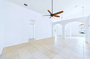 207 Alcantarra St NW, Palm Bay, FL 32907 - Photo 4