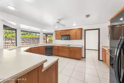 724 Puesta Del Sol Plaza, Indialantic, FL 32903 - Photo 26