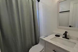 2417 Colonial Dr, Melbourne, FL 32901 - Photo 44