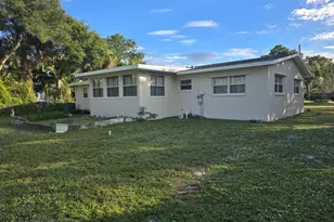 2417 Colonial Dr, Melbourne, FL 32901 - Photo 62