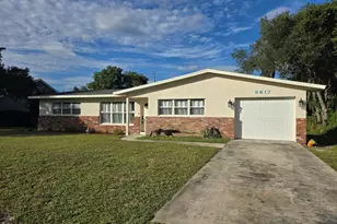 2417 Colonial Dr, Melbourne, FL 32901 - Photo 6