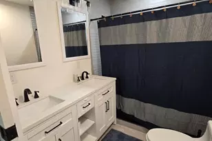 2417 Colonial Dr, Melbourne, FL 32901 - Photo 24