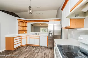 3042 Tazewell Ave SE, Palm Bay, FL 32909 - Photo 6