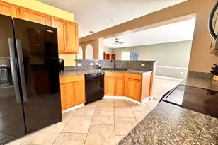 8746 105th Ct, Vero Beach, FL 32967 - Photo 14