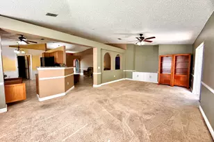 8746 105th Ct, Vero Beach, FL 32967 - Photo 10