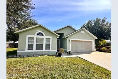 8746 105th Court, Vero Beach, FL 32967 - Photo 2
