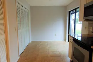 300 Olympia Ct, Melbourne, FL 32940 - Photo 6