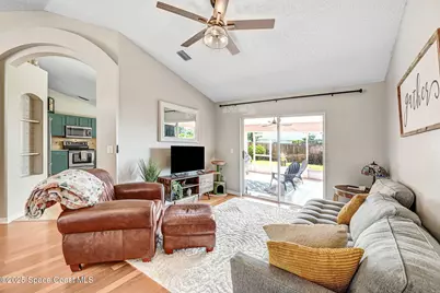 2015 Blue Ridge Avenue, Melbourne, FL 32935 - Photo 8