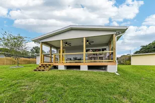 581 Hillside Ct, Melbourne, FL 32935 - Photo 36