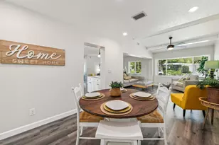 581 Hillside Ct, Melbourne, FL 32935 - Photo 14