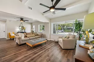 581 Hillside Ct, Melbourne, FL 32935 - Photo 10