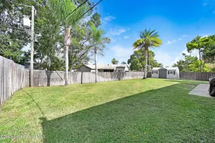 421 Carol Dr NE, Palm Bay, FL 32907 - Photo 4