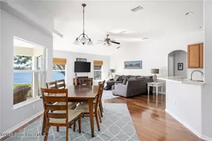935 SW Southlakes Way SW, Vero Beach, FL 32968 - Photo 8