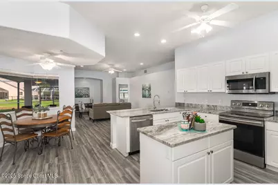 530 Sunset Lakes Drive, Merritt Island, FL 32953 - Photo 12