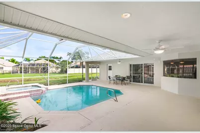 530 Sunset Lakes Drive, Merritt Island, FL 32953 - Photo 22