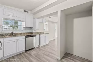 7506 Roberts Rd, Fort Pierce, FL 34951 - Photo 10