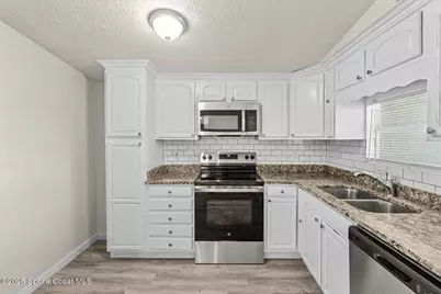 7506 Roberts Road, Fort Pierce, FL 34951 - Photo 8