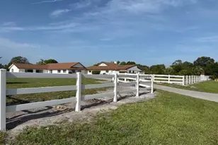 1815 Villa Espana Trail, Melbourne, FL 32935 - Photo 36