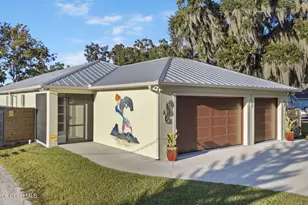 152 Indian Creek Rd, Oak Hill, FL 32759 - Photo 2