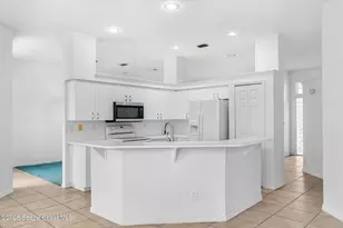 652 Sheridan Woods Dr, Melbourne, FL 32904 - Photo 12