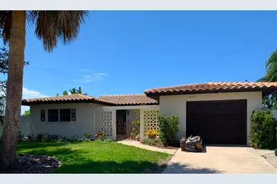 560 Paula Avenue, Merritt Island, FL 32953 - Photo 2