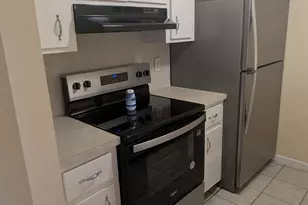 109 San Juan Cir, Melbourne, FL 32935 - Photo 4