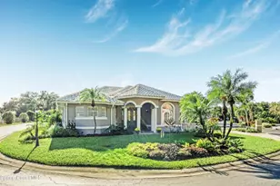 771 Florencia Cir, Titusville, FL 32780 - Photo 2