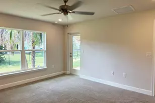 915 Rose Arbor Dr, Sebastian, FL 32958 - Photo 6