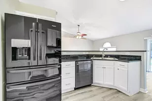 565 White Cap Ct NW, Palm Bay, FL 32907 - Photo 14