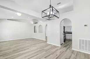 565 White Cap Ct NW, Palm Bay, FL 32907 - Photo 22